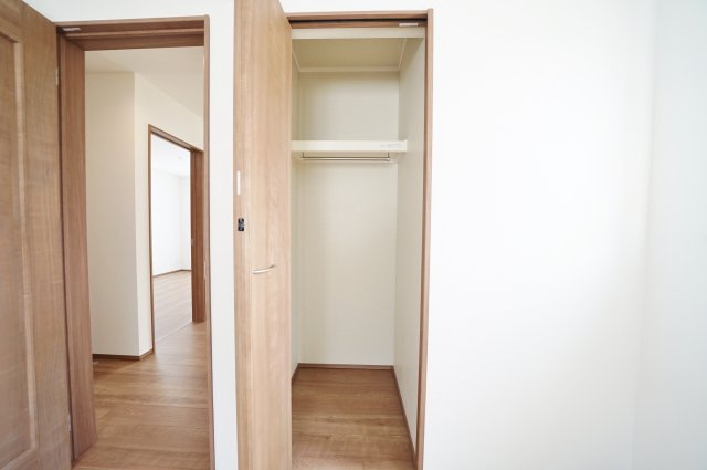 【横浜市瀬谷区本郷1丁目64-36全14棟新築戸建て】★仲介手数料無料★（大門小学校・瀬谷中学校）の収納