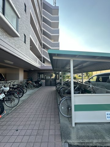 SC21の駐車場