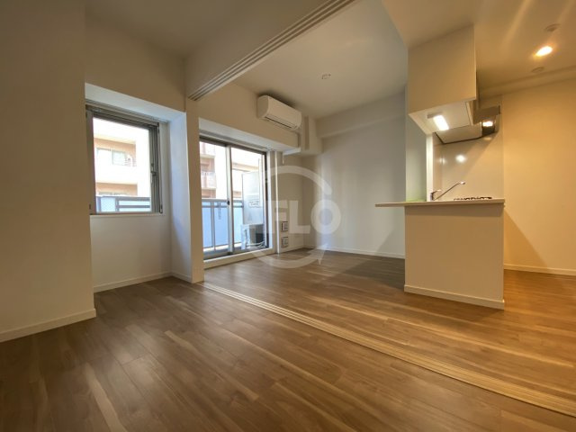 レオンコンフォート堀江公園の居間・リビング|レオンコンフォート堀江公園　リビング