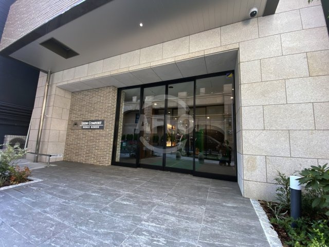 レオンコンフォート堀江公園のエントランス|レオンコンフォート堀江公園　エントランス