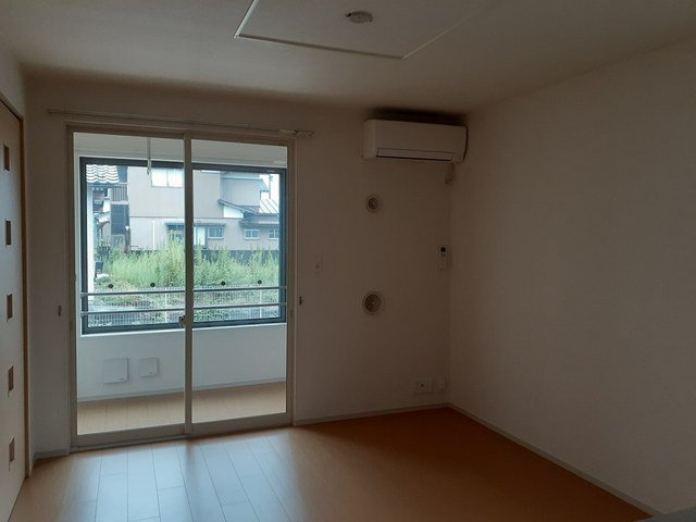 メゾン　ビオーラの居間・リビング