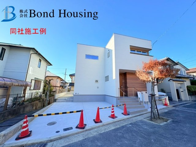 長期優良住宅取得物件　学が丘1丁目　新築限定1棟の駐車場