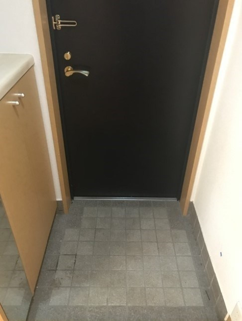 K's新中野の玄関