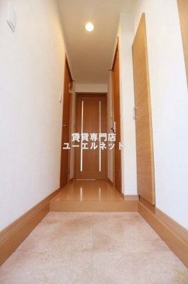 【玄関】 | KTIレジデンス江坂 | 住まいの顔ともなる玄関