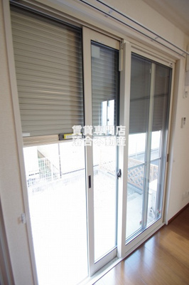 【設備】 | GRAND CHARIOT | シャッター付き