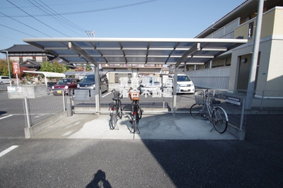 【その他共用部分】 | GRAND CHARIOT | 敷地内駐輪場完備