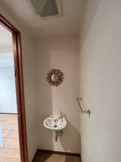 【設備】 | エスカール白浜12階　中古リゾートマンション | トイレ内に手洗い場所があります！