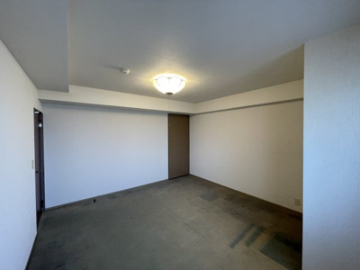 【洋室】 | エスカール白浜12階　中古リゾートマンション | 照明付き！