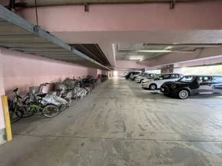 【駐車場】 | エスカール白浜12階　中古リゾートマンション | こちら駐車場、駐輪場になります