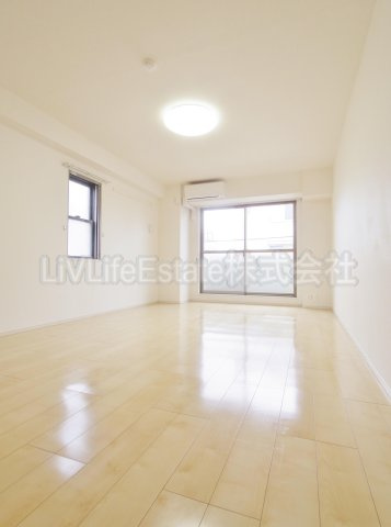 ヴェルメイユの居間・リビング