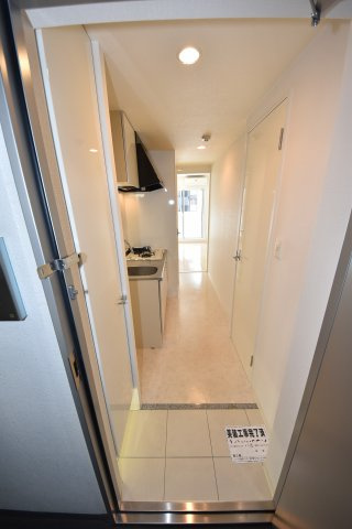 プロスプの玄関|明るい玄関です