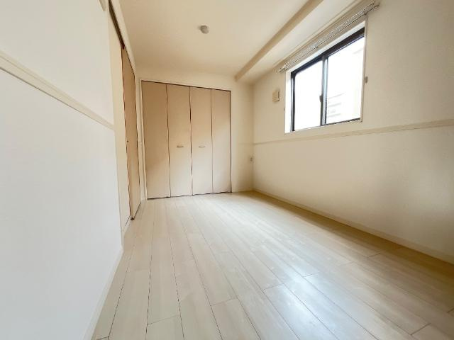 アーバンブルー藤の内装|洋室