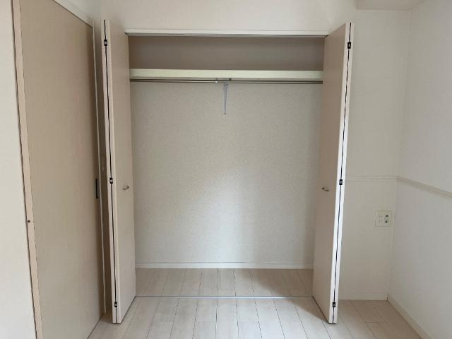 アーバンブルー藤の収納|クローゼット