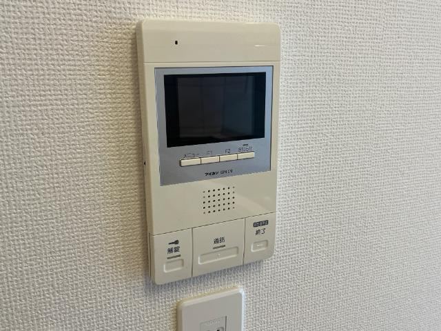 アーバンブルー藤の内装|カメラ付インターホン