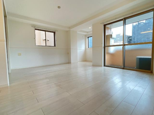 アーバンブルー藤の居間・リビング|リビング