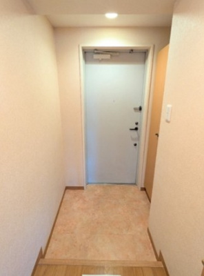 【玄関】 | ゼフィルスB棟