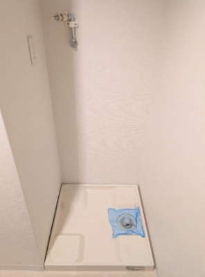 【設備】 | ゼフィルスB棟 | 室内洗濯機置き場。