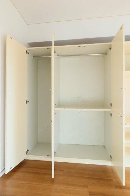 エル・ヴィーナ板橋の収納