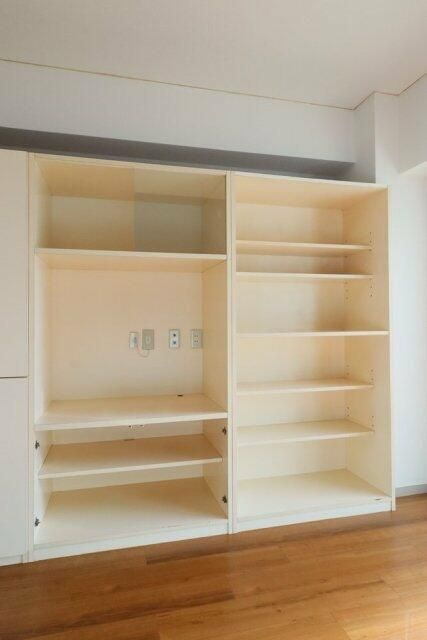 エル・ヴィーナ板橋の収納