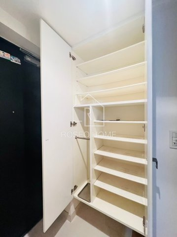 パウゼ堺筋の収納|同マンション別部屋：参考写真