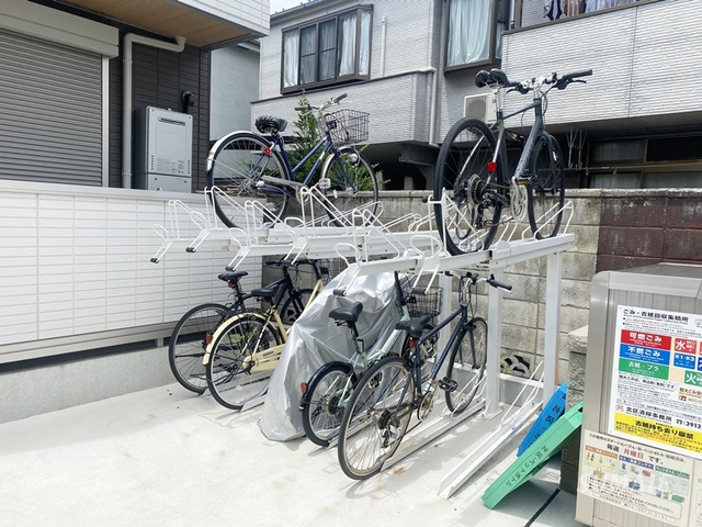 アヴァンス豊島Ａのその他共用部分|自転車置き場です☆