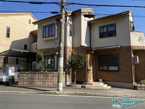 上・東柳町 中古戸建の外観