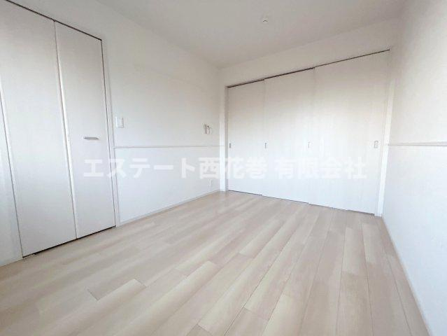 サンライズ桜町Bの洋室