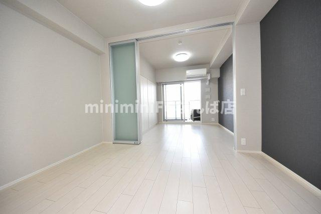 コンフォリア阿波座の居間・リビング