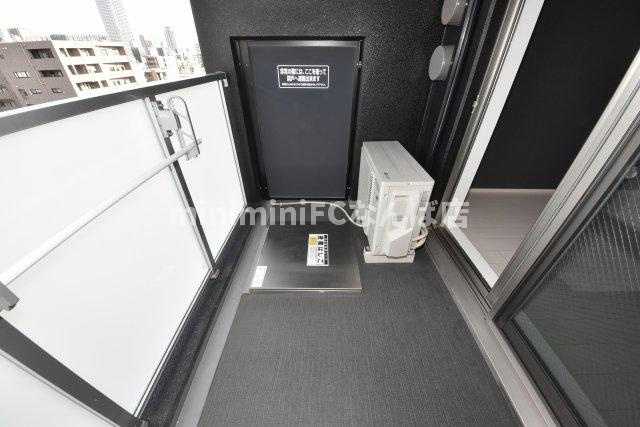 コンフォリア阿波座のバルコニー