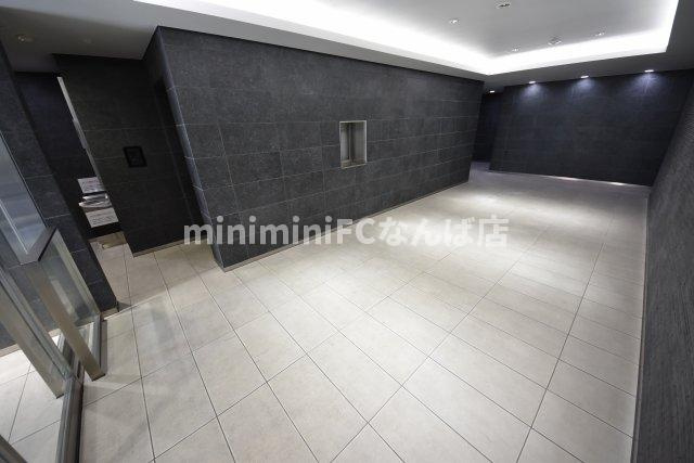 コンフォリア阿波座のエントランス