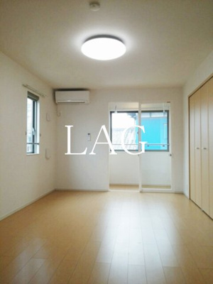 【居間・リビング】 | ＡＸＩＳ（アクシス） | 洋室のお部屋です。