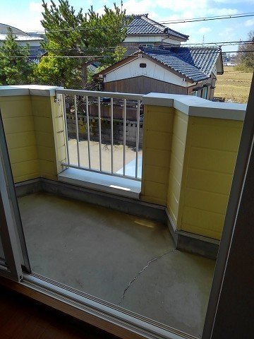 ヴィラ　カリョウビンガΒのバルコニー