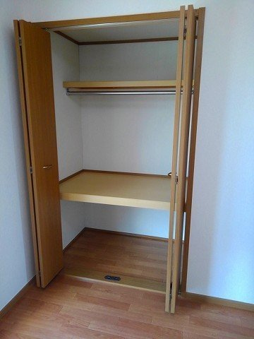 ヴィラ　カリョウビンガΒの収納