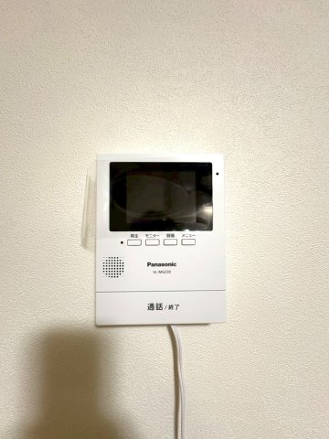 ◆２０２５年９月リフォーム完了◆全居室６帖以上のロフト付き◆収納豊富◆宇治市五ケ庄大林のセキュリティ|TVモニター付きインターフォン