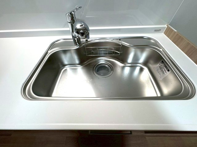 ◆２０２５年９月リフォーム完了◆全居室６帖以上のロフト付き◆収納豊富◆宇治市五ケ庄大林のキッチン|シンク