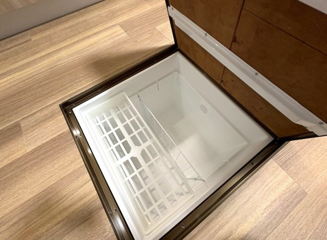 ◆２０２５年９月リフォーム完了◆全居室６帖以上のロフト付き◆収納豊富◆宇治市五ケ庄大林の収納|床下収納