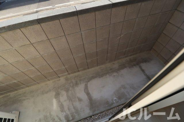 リナーシェ Aのバルコニー