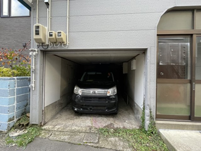【駐車場】 | 北金沢1丁目貸家