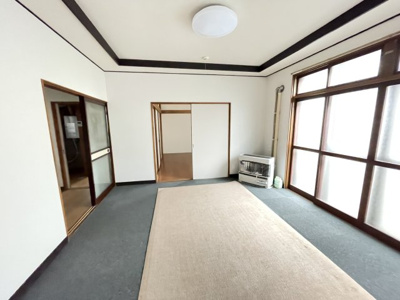 【居間・リビング】 | 北金沢1丁目貸家