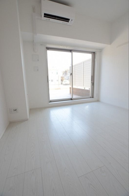 【居間・リビング】 | グランリーヴェル横濱和田町ELMO