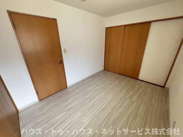 シャルマンフラットリヴァーⅡの洋室