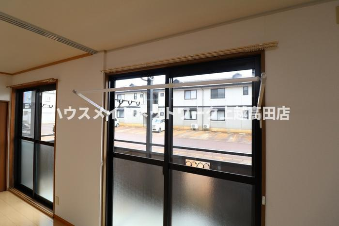 グラン・デ・ハイツ Ａの展望|室内物干し