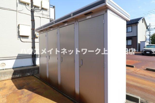グラン・デ・ハイツ Ａの設備|外部物置