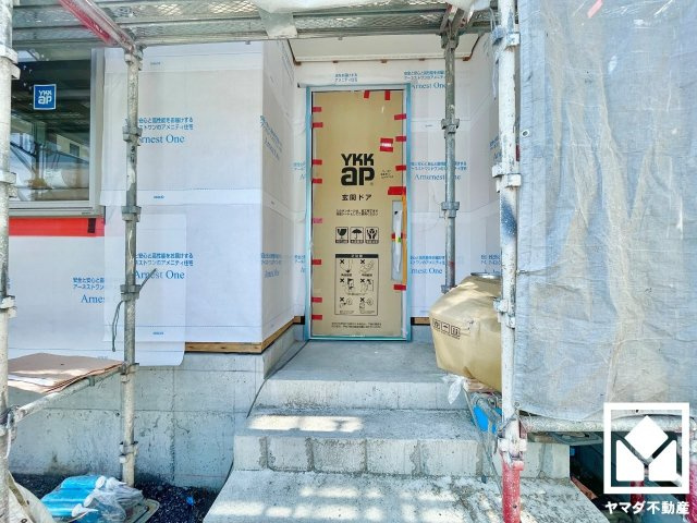 大津市坂本２丁目　第３４　１号棟の玄関|3月12日　現地写真更新
