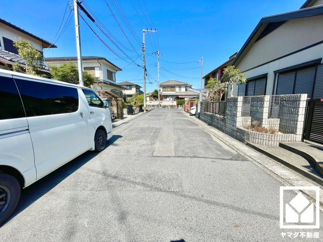 大津市坂本２丁目　第３４　１号棟の前面道路含む現地写真|3月12日　現地写真更新