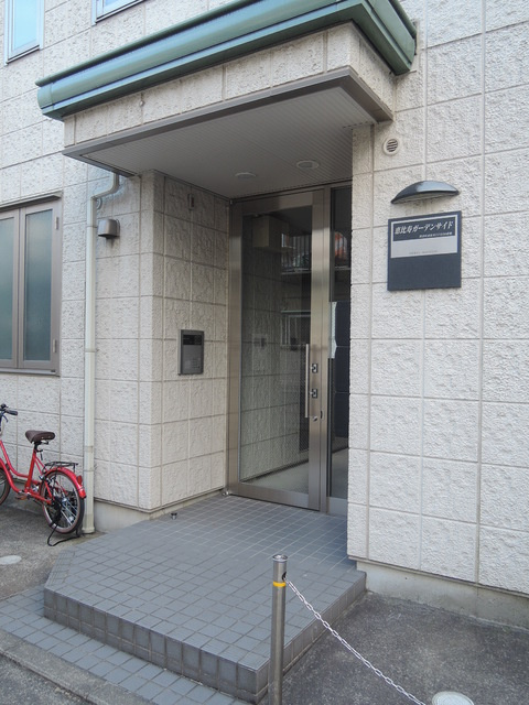 恵比寿ガーデンサイドのエントランス