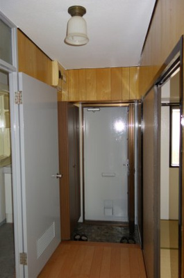 【玄関】 | 　豊山分譲住宅