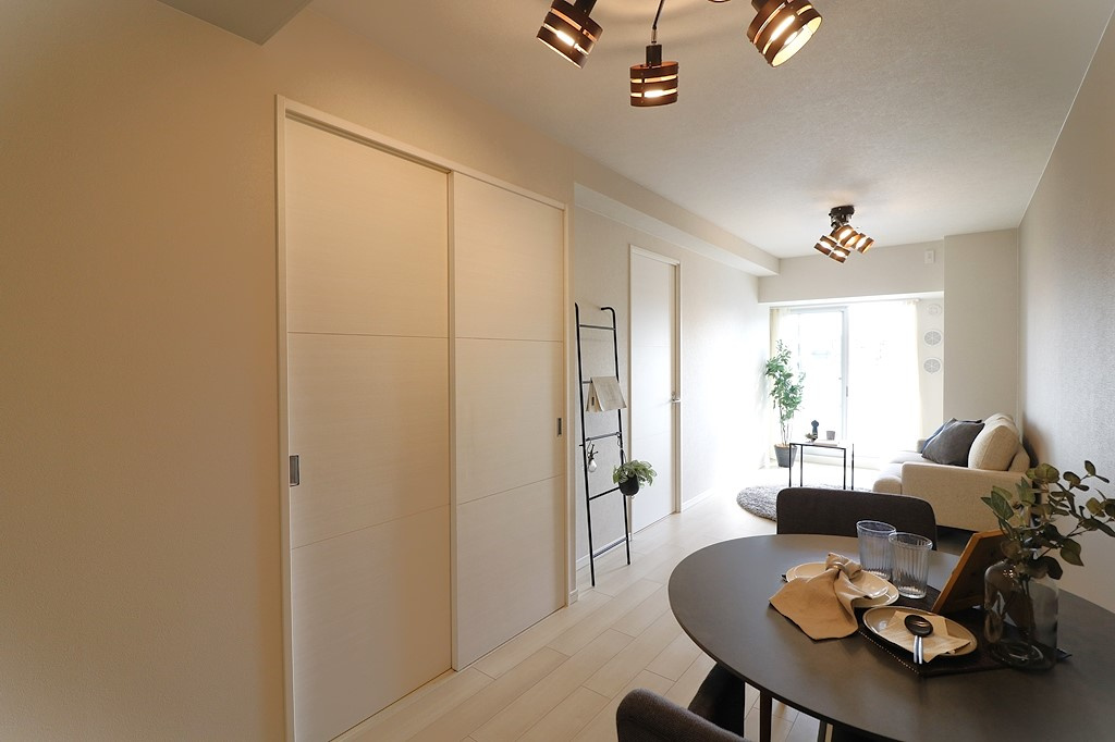 プレミスト堺筋本町ラディーナの画像