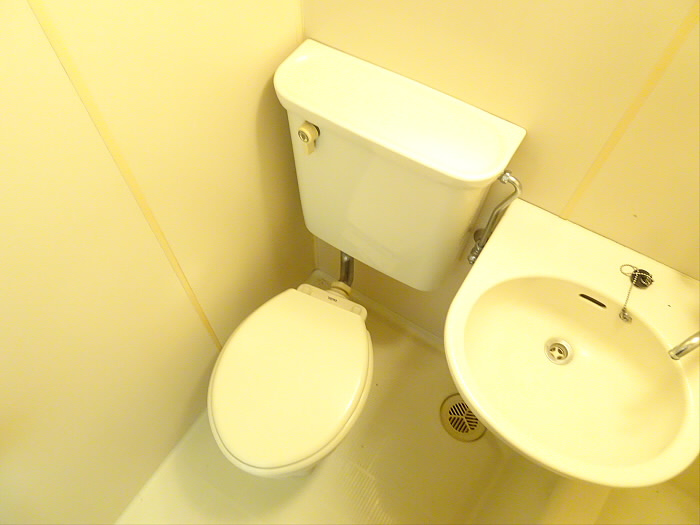 鳥谷部方のトイレ|トイレもきれいです