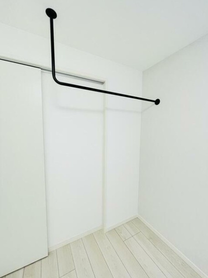 【設備】 | アンセス堀切菖蒲園 | ハンガーパイプ